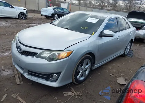 2012 Toyota Camry Se z USA, uszkodzony, nr VIN 4T1BF1FK3CU060241